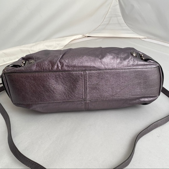 Elliot Lucca smooth metallic gunmetal gray satchel handbag - Picture 4 of 8